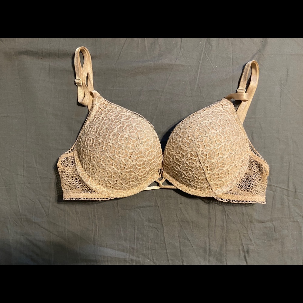 Victoria’s Secret Bombshell Bra